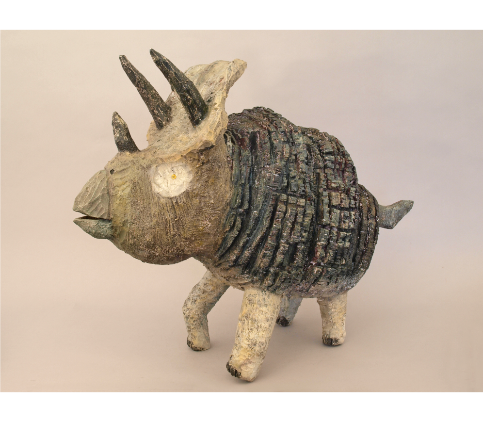 坂田 源平「トリケラトプス」H59×W79×D33cm